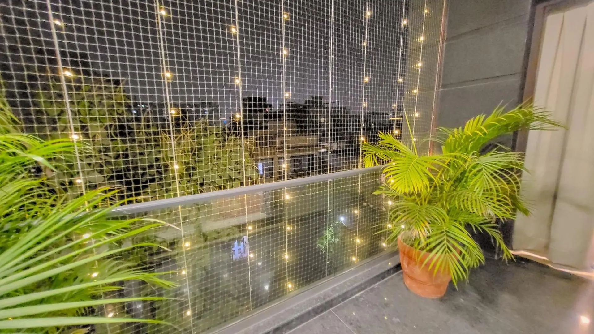 Pratishtha 4Bhk, Dlf Phase 1, Gurgaon Apartment India